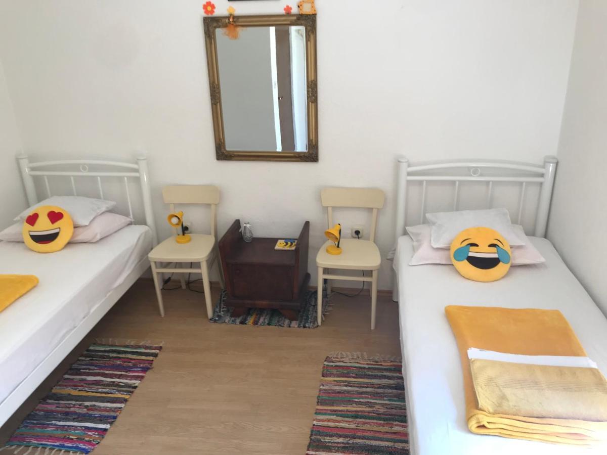 Holiday Home Klaic - Kids Friendly Gruda Exterior photo